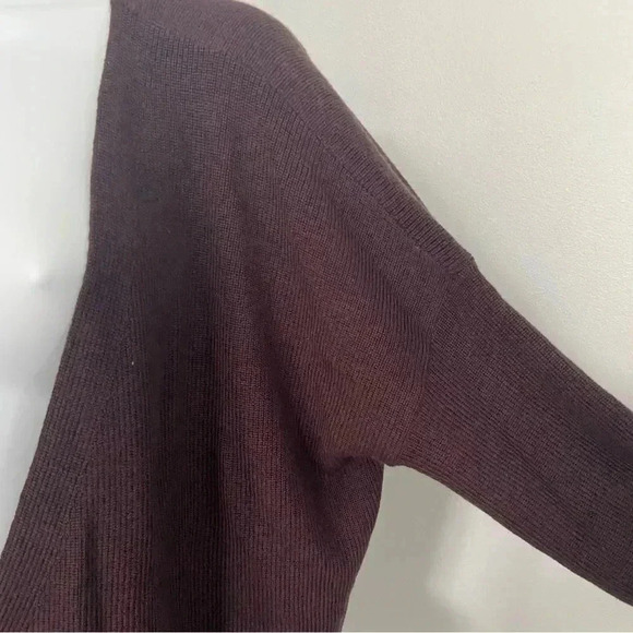 NWT Eileen Fisher 100% Extra Fine Merino Wool V-Neck Cardigan Sweater size Large - Picture 5 of 10